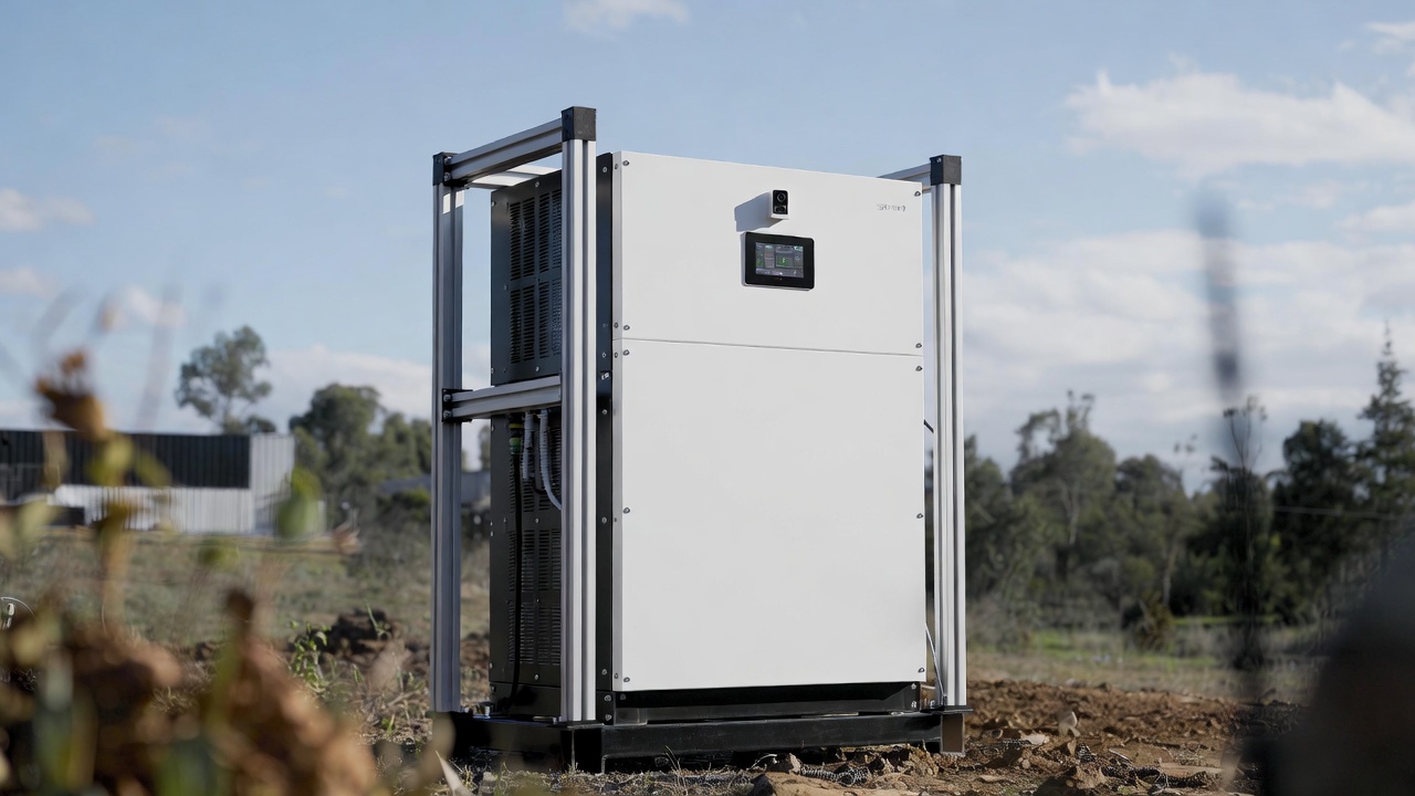 SunGrid C&I Air-Cooled Cabinet 50kW/100kWh